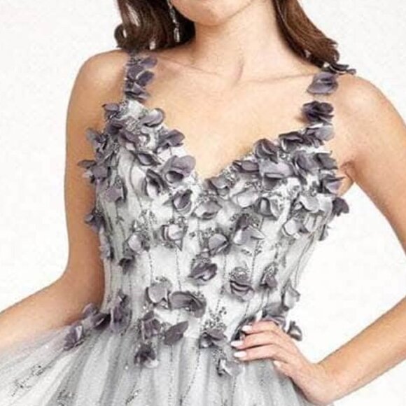 NWT Elizabeth K GS1999 Cocktail Dress Mesh Silver Size L - Picture 2 of 9